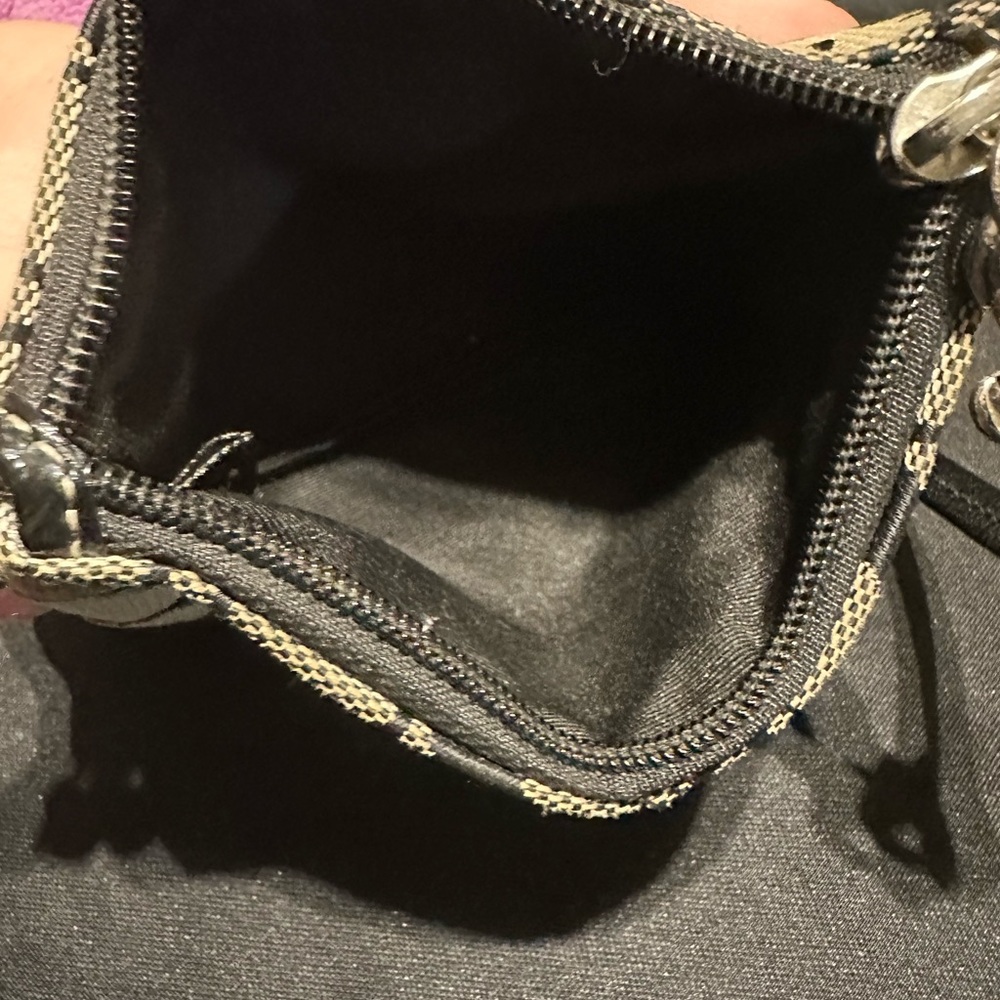 Coach wristlet - Picture 2 of 3